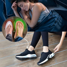 Lade das Bild in den Galerie-Viewer, OrthoCare – Ergonomische & gesunde Schuhe für besseren Schlaf
