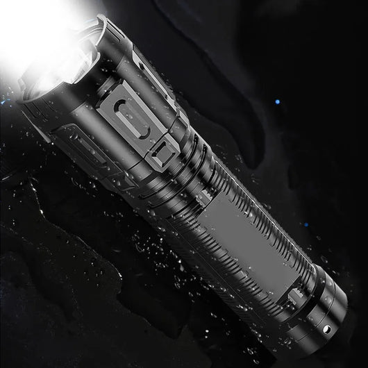LightMax - taktische Mini-Taschenlampe