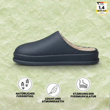 Lade das Bild in den Galerie-Viewer, FeelFree Slipper - ergonomische &amp; rutschfeste Winterslipper
