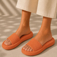 Lade das Bild in den Galerie-Viewer, Orthoslipper — Schmerzlindernde Komfort-Slipper | Rutschfest &amp; Federleicht
