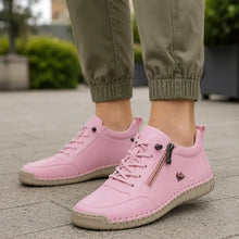 Lade das Bild in den Galerie-Viewer, Feelfree - Ergonomische Schmerzlinderungs-Schuhe | Rutschfest &amp; Federleicht inkl. Reisverschluss
